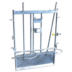 Façade pour case à veaux métallique galvanisée