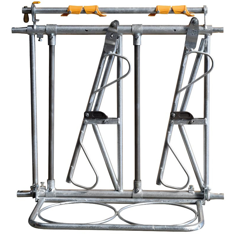 Cornadis à veaux JUNIOR CONFORT SR avec porte-seaux 2 places/1 m Cornadis à veaux JUNIOR CONFORT SR avec porte-seaux 2 places/1 m