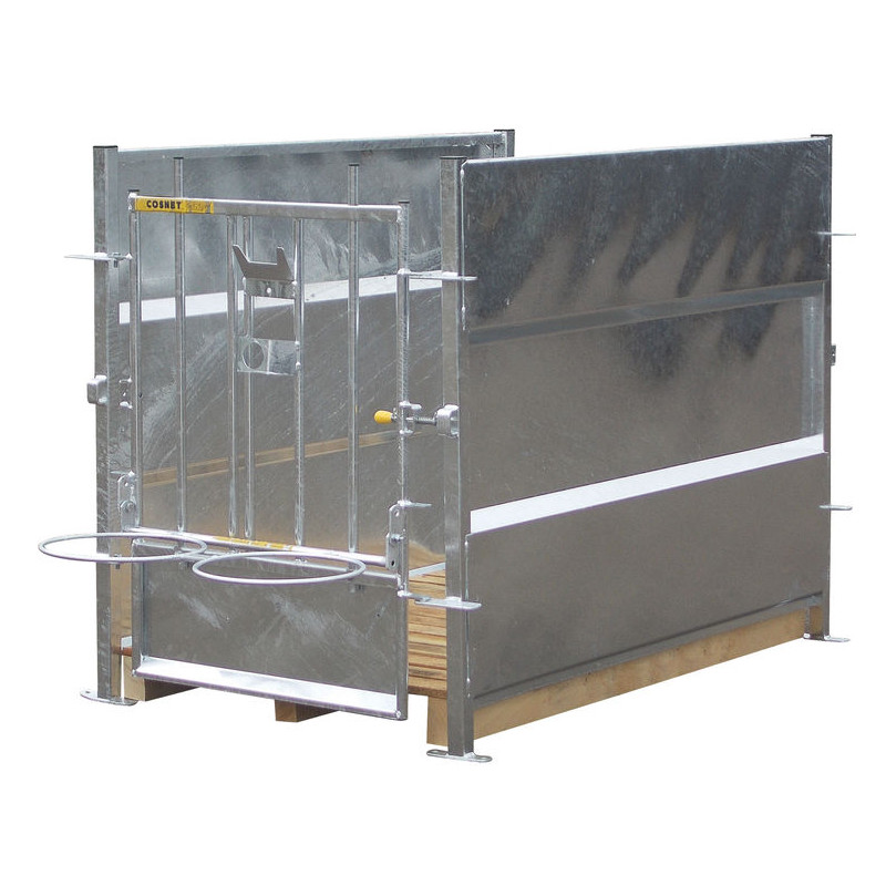 Façade pour case à veaux métallique galvanisée Façade pour case à veaux métallique galvanisée